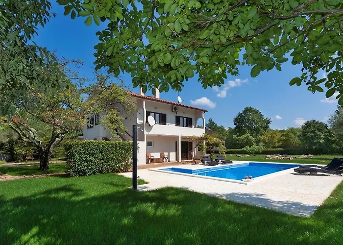 Doris With Private Pool And Large Garden 公寓 Nova Vas (Porec)