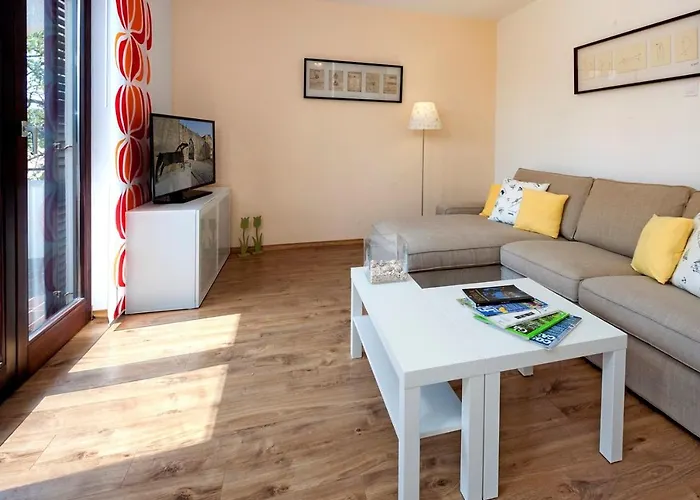 Doris With Private Pool And Large Garden 公寓 Nova Vas (Porec)