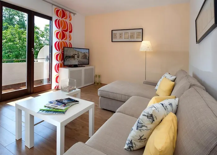 公寓 Doris With Private Pool And Large Garden *