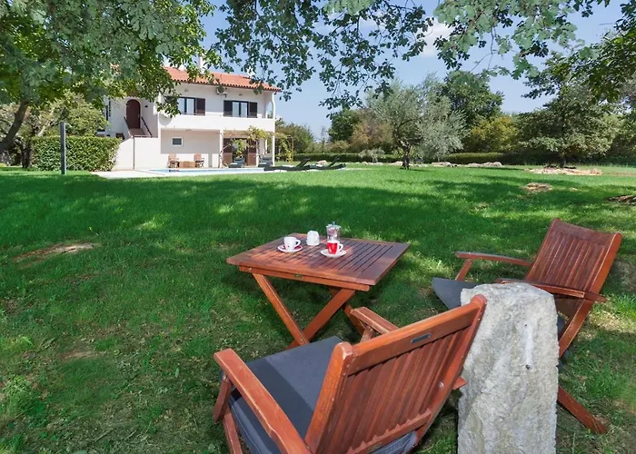 Doris With Private Pool And Large Garden 公寓 Nova Vas (Porec)